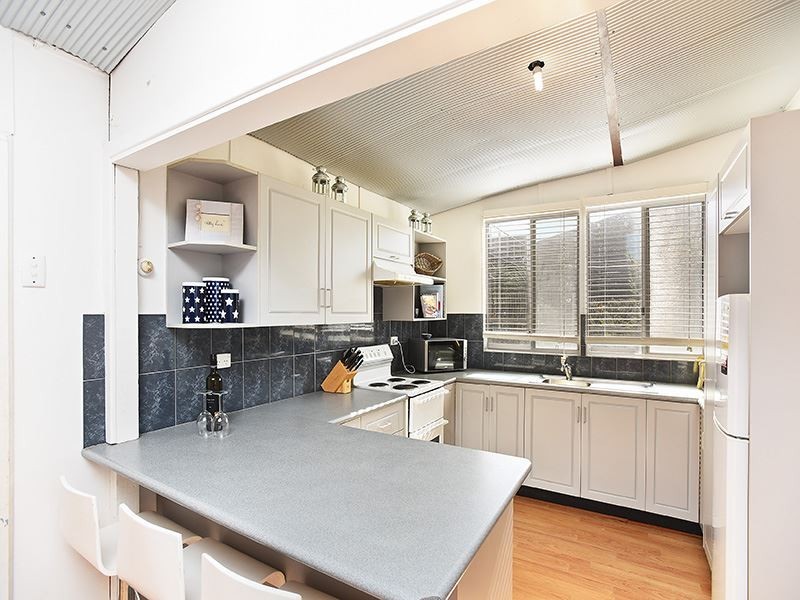 15 Seaview Avenue, Middleton SA 5213