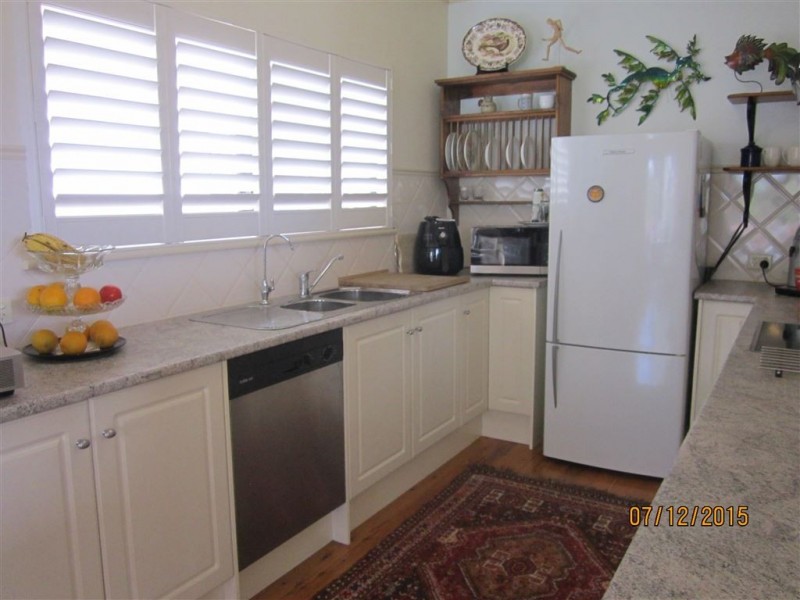 34 Grantley Ave, Victor Harbor SA 5211