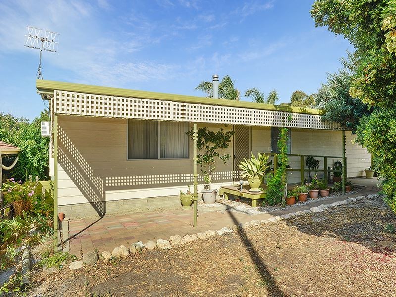 16 Lacrington Street, Goolwa Beach SA 5214