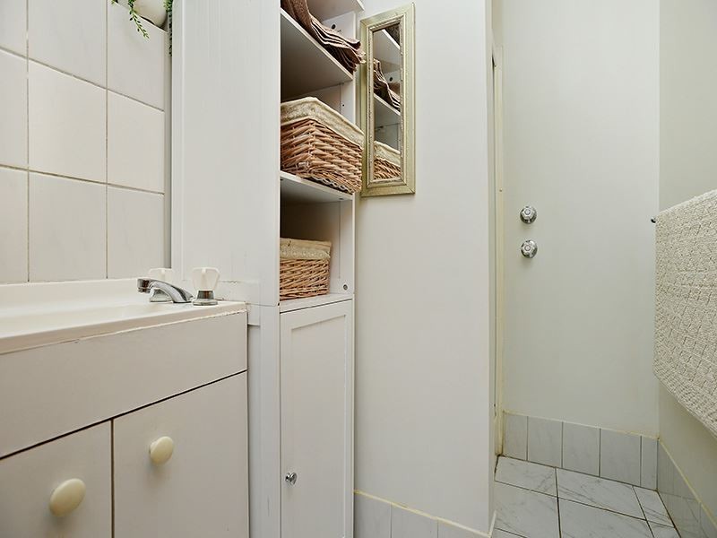 16 Lacrington Street, Goolwa Beach SA 5214