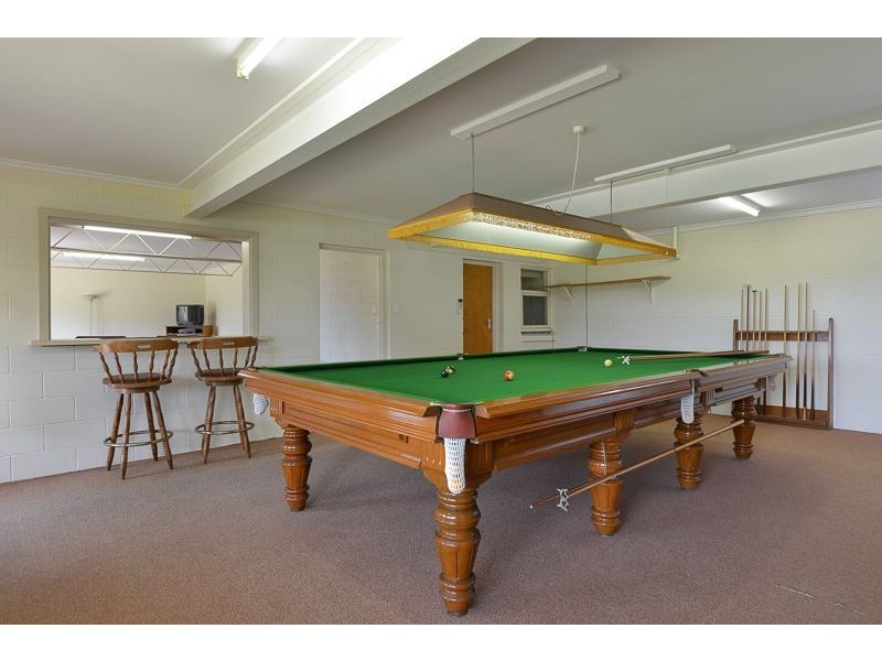 11 Nevin Avenue, Encounter Bay SA 5211