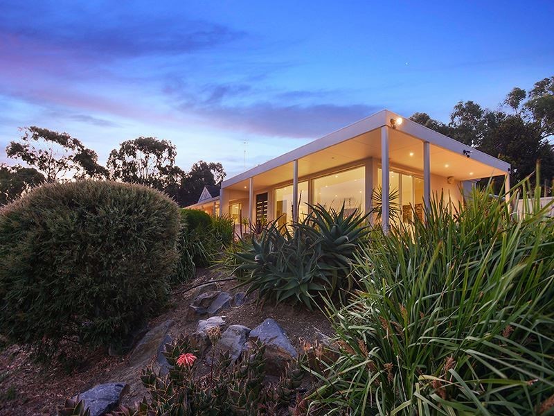 82 Waitpinga Road, Victor Harbor SA 5211