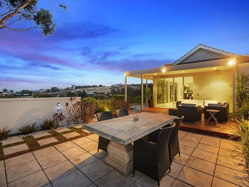 82 Waitpinga Road, Victor Harbor SA 5211