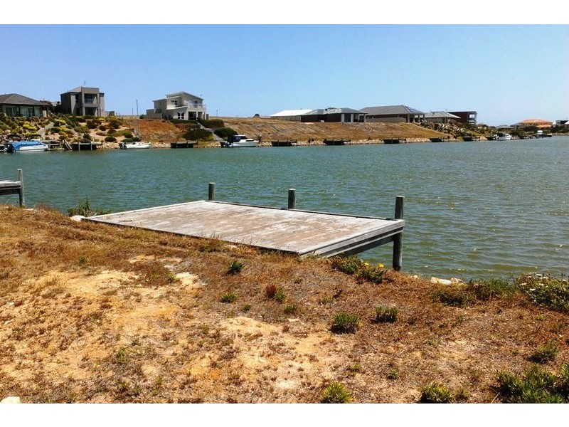 227 Excelsior Parade, Hindmarsh Island SA 5214