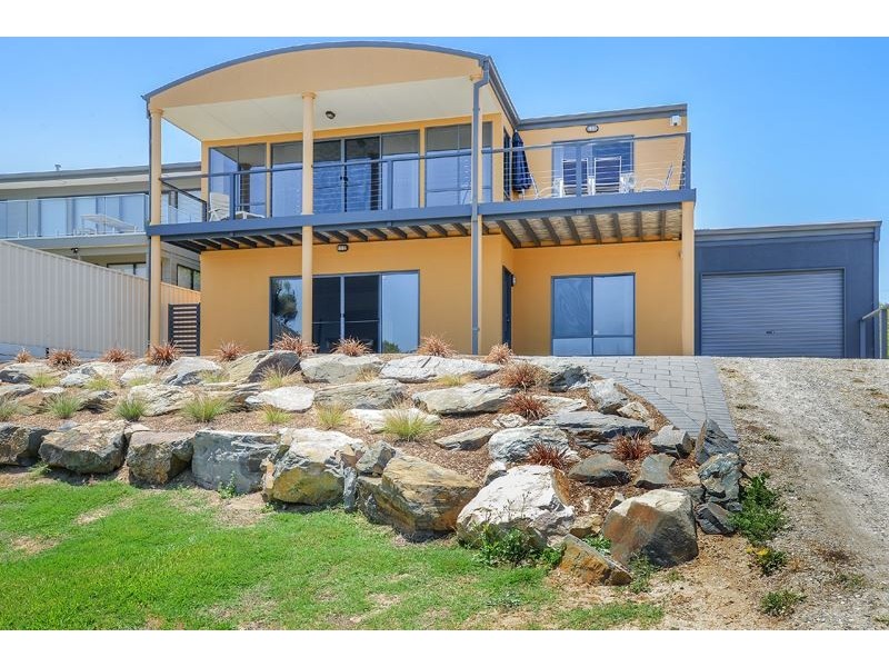 18 Hazel Street, Goolwa Beach SA 5214