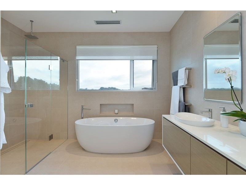 1 Sir George Ritchie Avenue, Goolwa South SA 5214