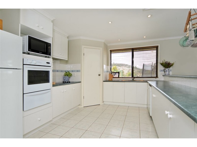 20 Arabian Court, Victor Harbor SA 5211