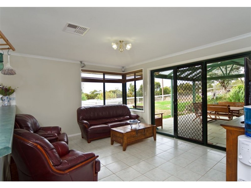20 Arabian Court, Victor Harbor SA 5211