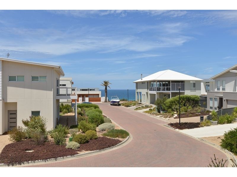 11 England Avenue, Port Elliot SA 5212