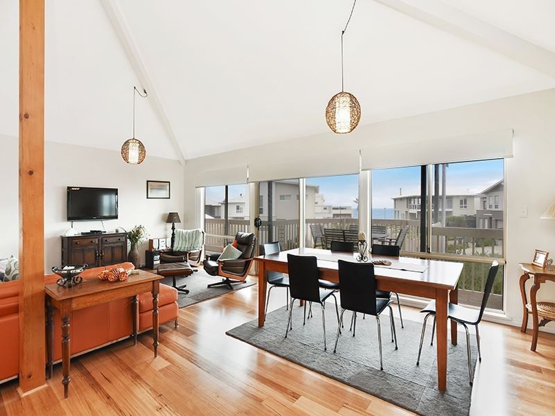 11 England Avenue, Port Elliot SA 5212