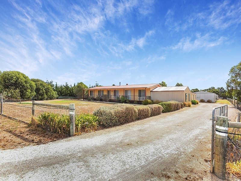 9 Corio Terrace, Goolwa SA 5214