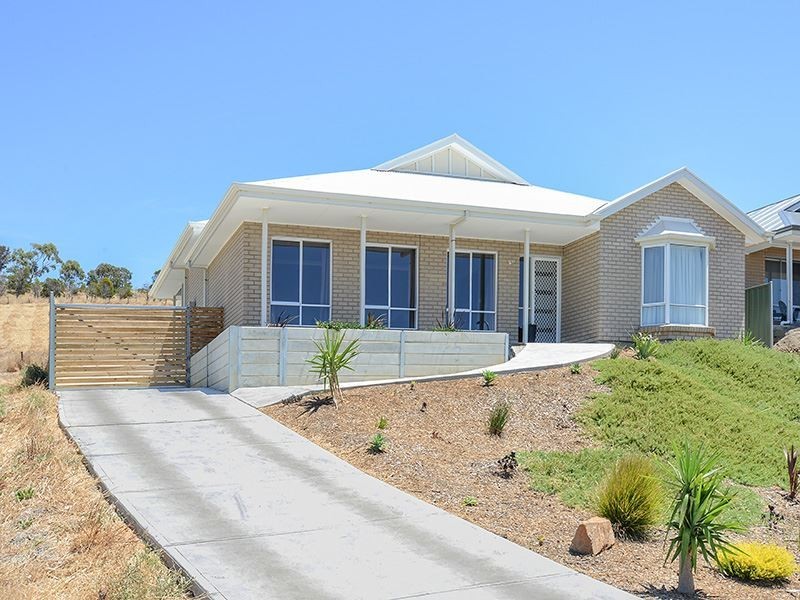 72 Wishart Crescent, Encounter Bay SA 5211