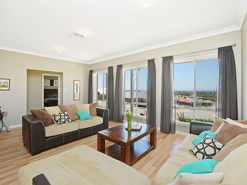 72 Wishart Crescent, Encounter Bay SA 5211