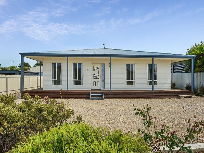 18 Rosemary Street, Goolwa Beach SA 5214