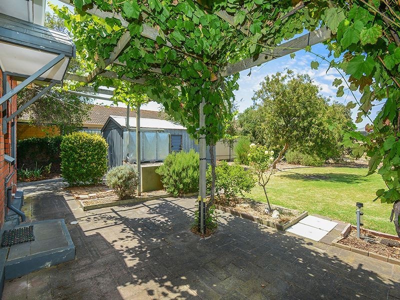 108 Bay Road, Encounter Bay SA 5211