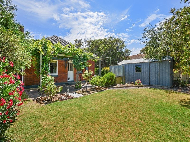 108 Bay Road, Encounter Bay SA 5211