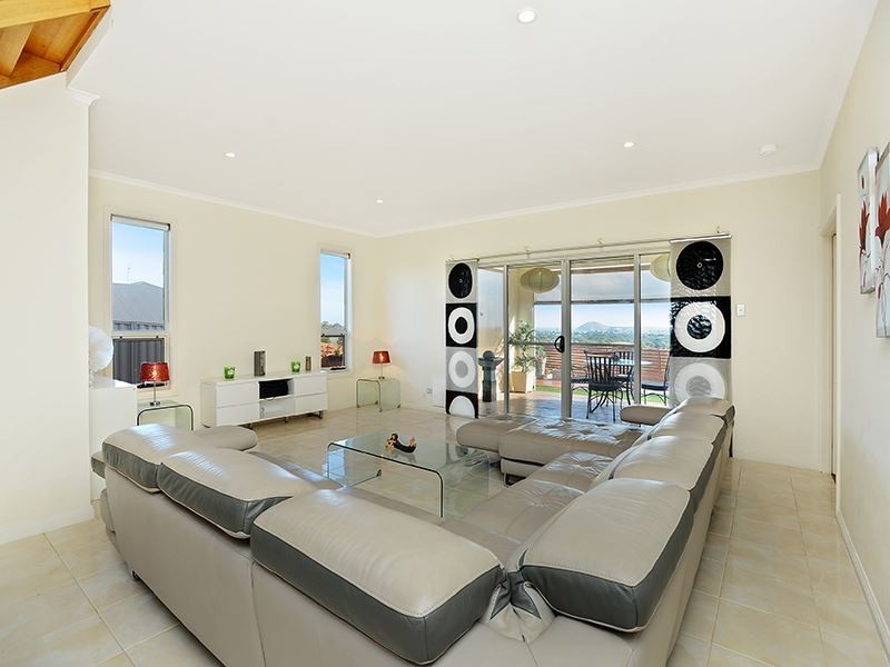 55 Greenhills Road, Victor Harbor SA 5211