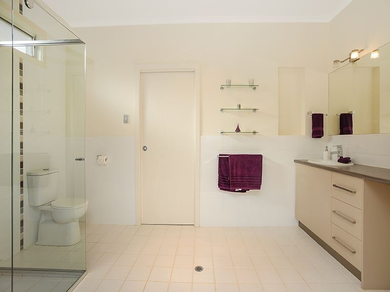 55 Greenhills Road, Victor Harbor SA 5211