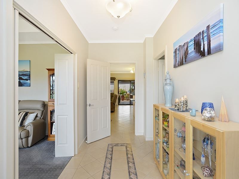 28 Jasmin Drive, Victor Harbor SA 5211