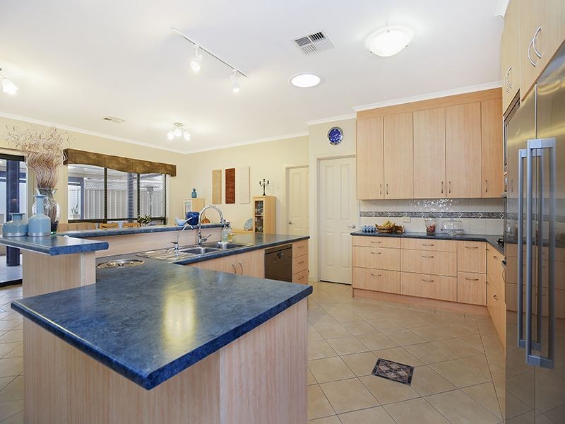 28 Jasmin Drive, Victor Harbor SA 5211