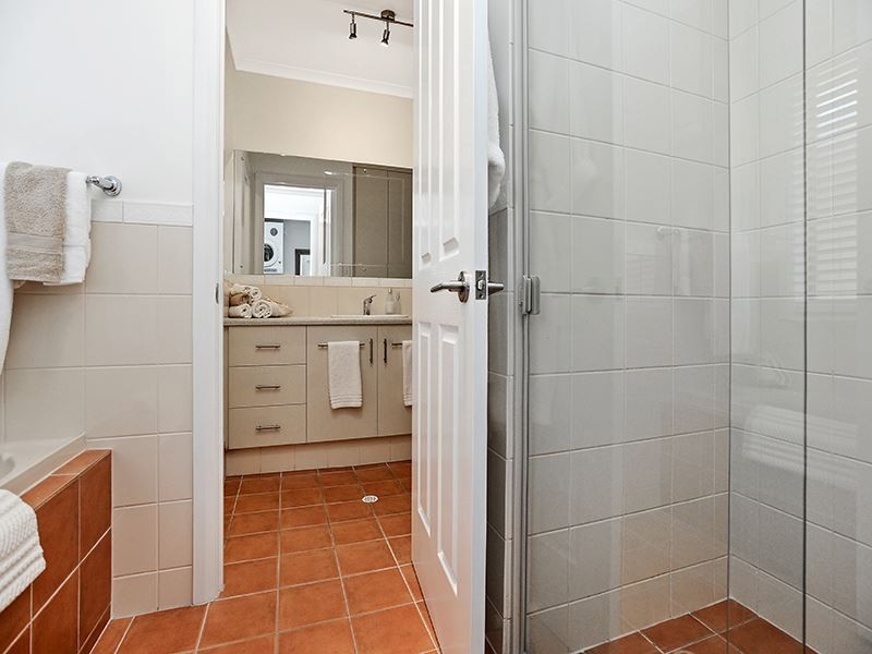 152 Wentworth Parade, Hindmarsh Island SA 5214