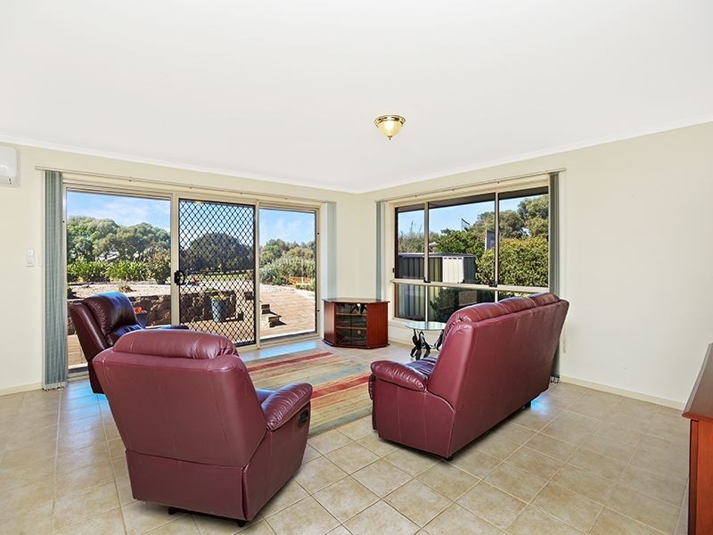 5 Sweetman Road, Goolwa South SA 5214