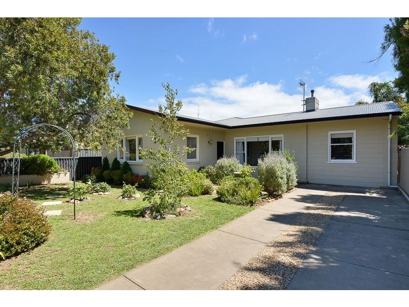 3 Forrest Street, Victor Harbor SA 5211