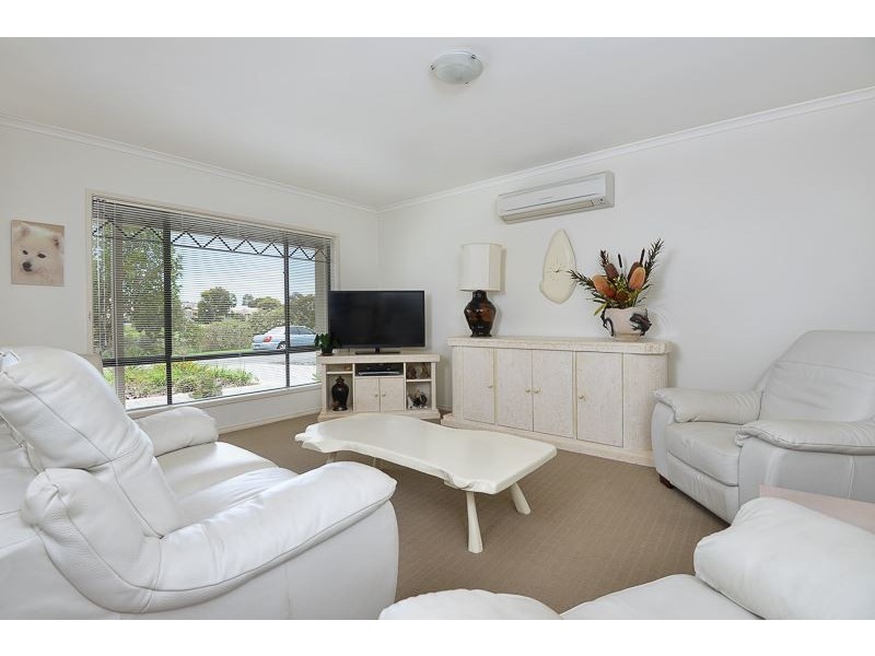 8 Harwood Close, Encounter Bay SA 5211