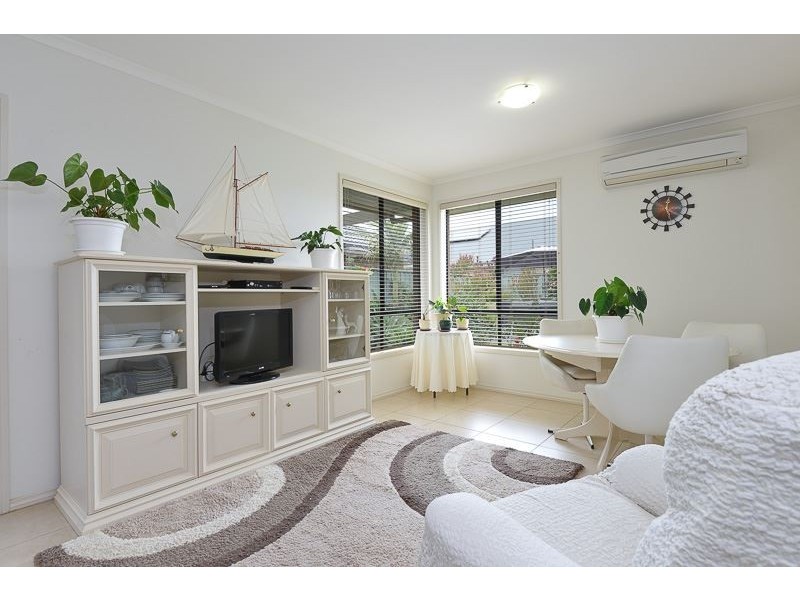 8 Harwood Close, Encounter Bay SA 5211