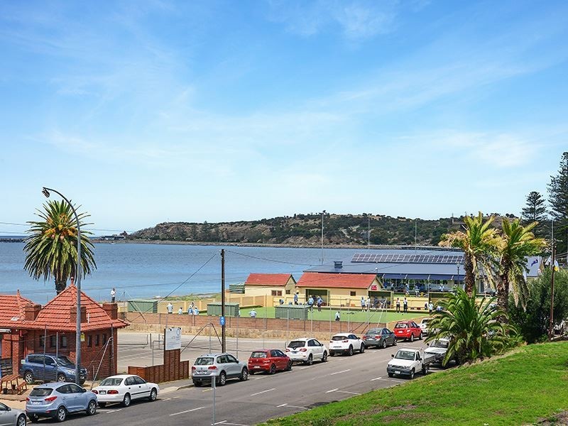 303/162 Hindmarsh Road, Victor Harbor SA 5211