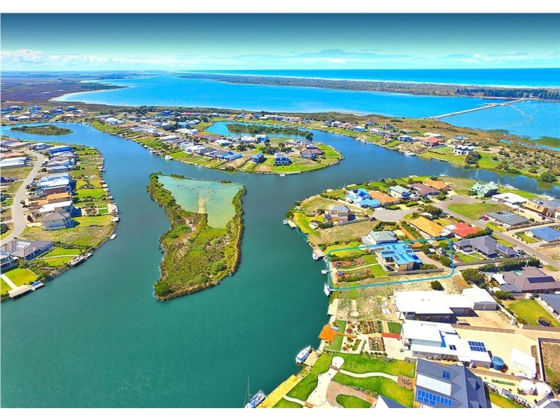 18 Arcadia Avenue, Hindmarsh Island SA 5214