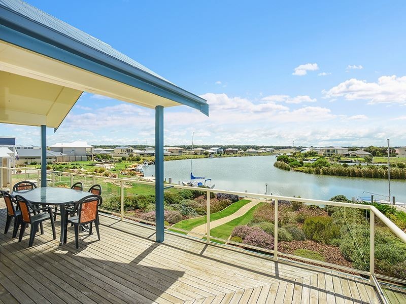 18 Arcadia Avenue, Hindmarsh Island SA 5214