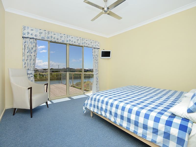 18 Arcadia Avenue, Hindmarsh Island SA 5214