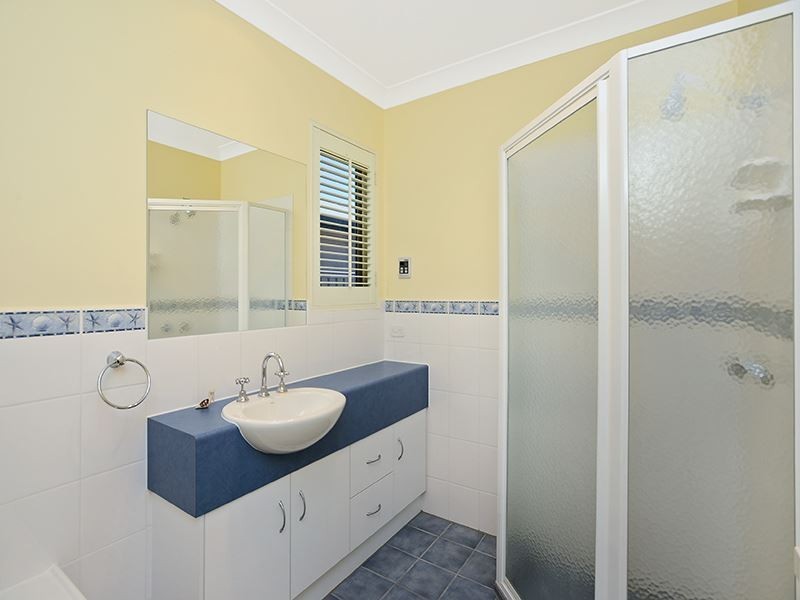 18 Arcadia Avenue, Hindmarsh Island SA 5214