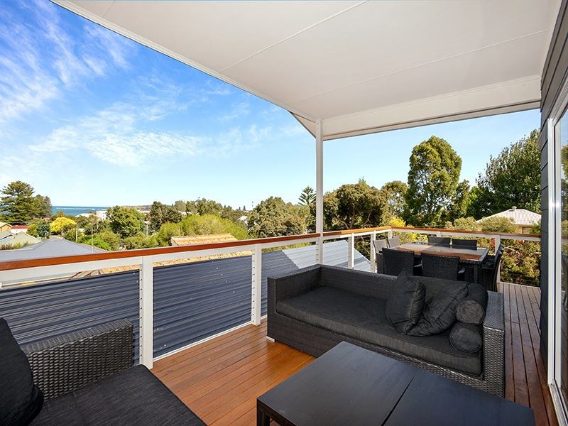 27 Breckan Avenue, Victor Harbor SA 5211