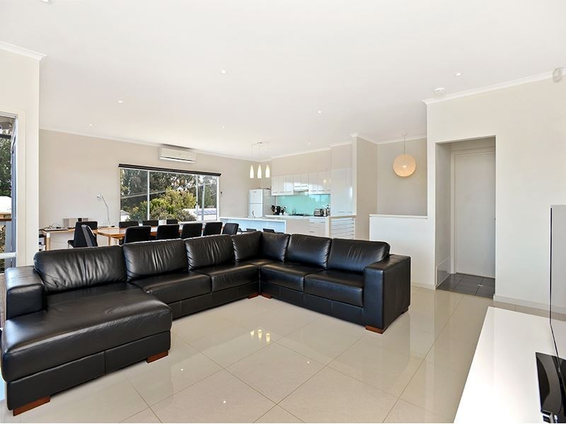 27 Breckan Avenue, Victor Harbor SA 5211