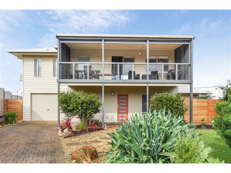 11 England Avenue, Port Elliot SA 5212
