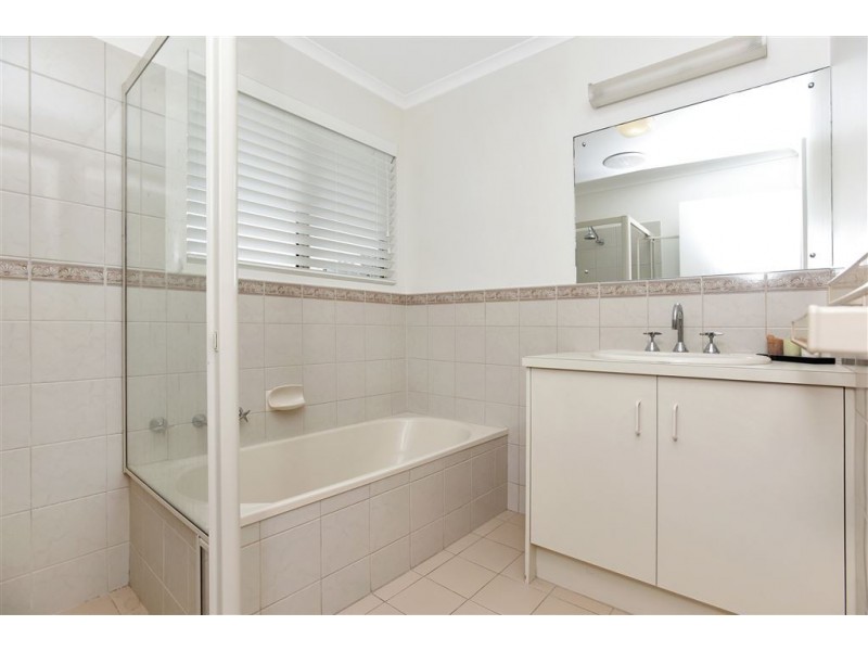 11 England Avenue, Port Elliot SA 5212