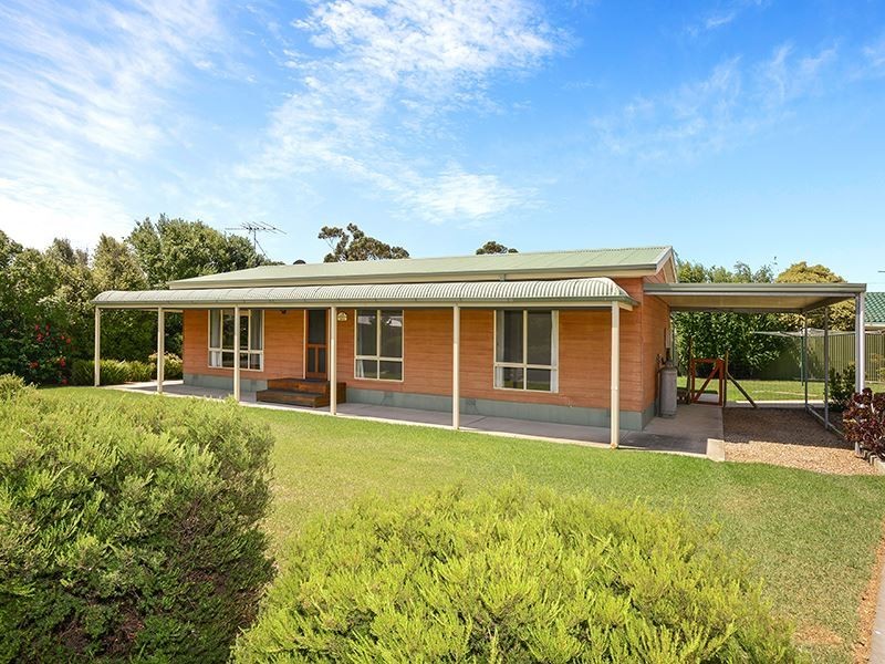 12 Saratoga Drive, Goolwa North SA 5214