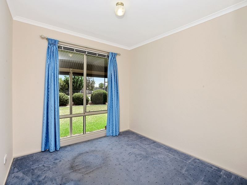 12 Saratoga Drive, Goolwa North SA 5214