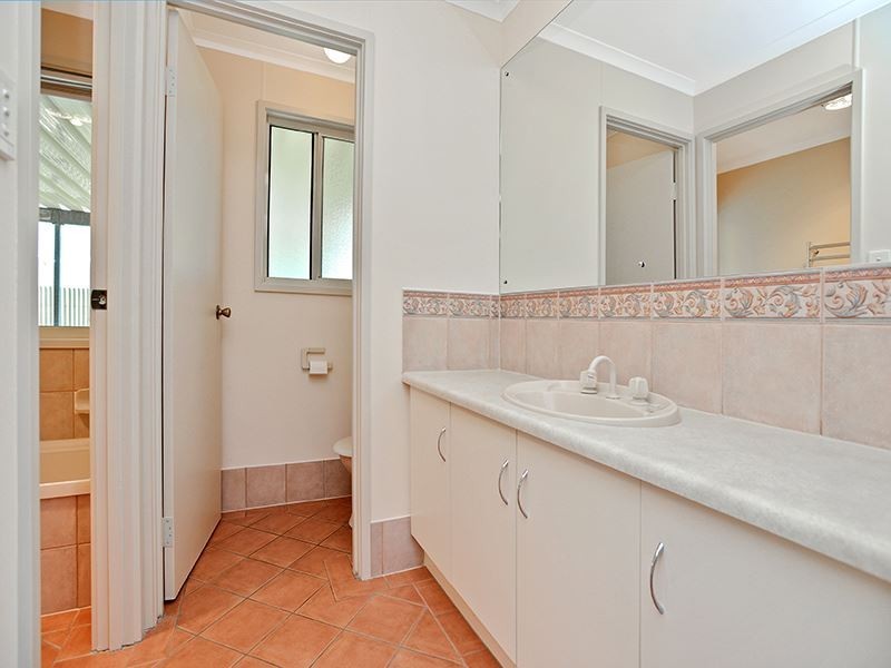 12 Saratoga Drive, Goolwa North SA 5214