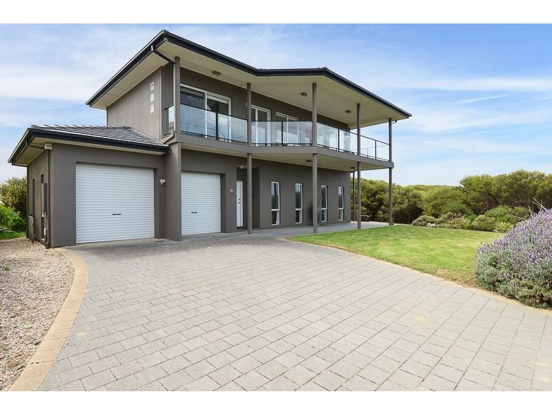 2A Newell Avenue, Middleton SA 5213