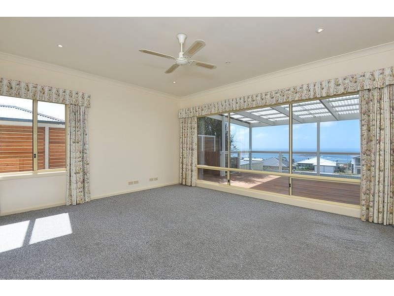 26 Stone Hut Circuit, Encounter Bay SA 5211