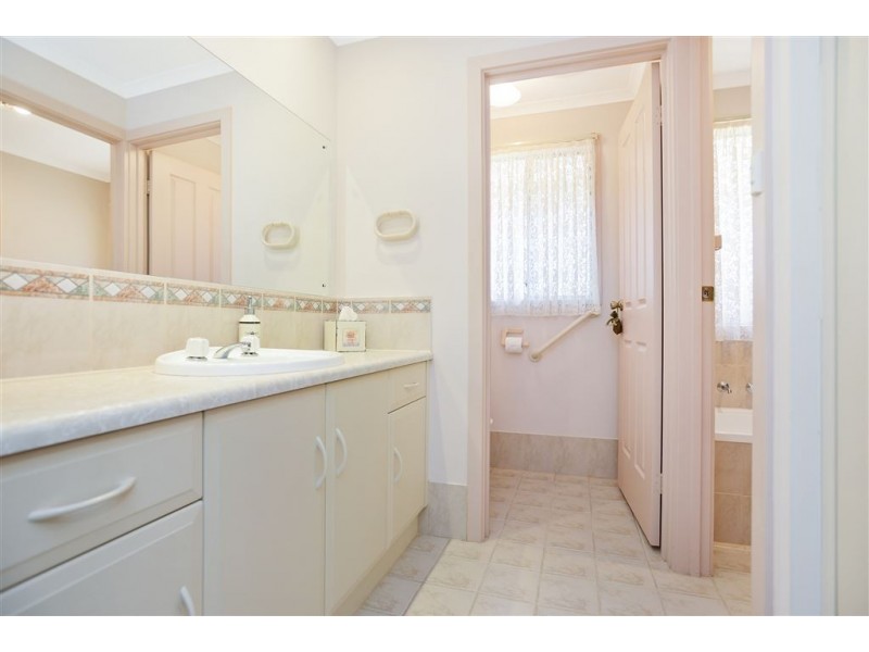 5A Agnes Gillespie Drive, Hayborough SA 5211