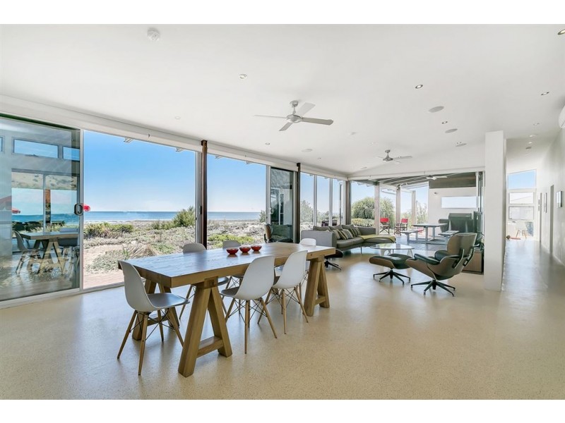 18 Lady Bay Road, Normanville SA 5204