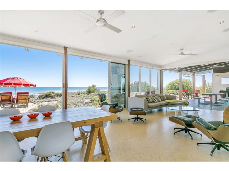 18 Lady Bay Road, Normanville SA 5204