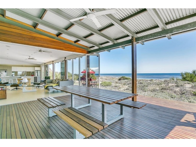18 Lady Bay Road, Normanville SA 5204