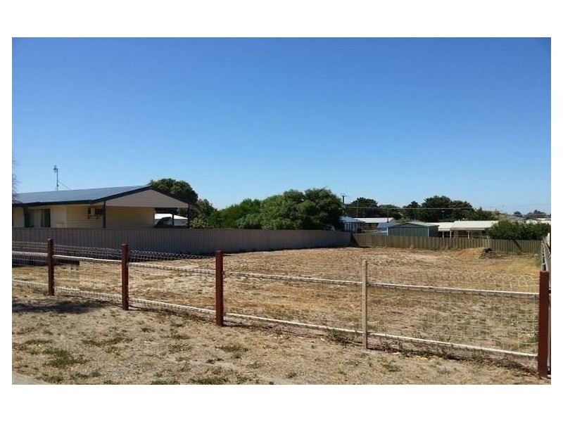 12 Heggaton Road, Goolwa Beach SA 5214