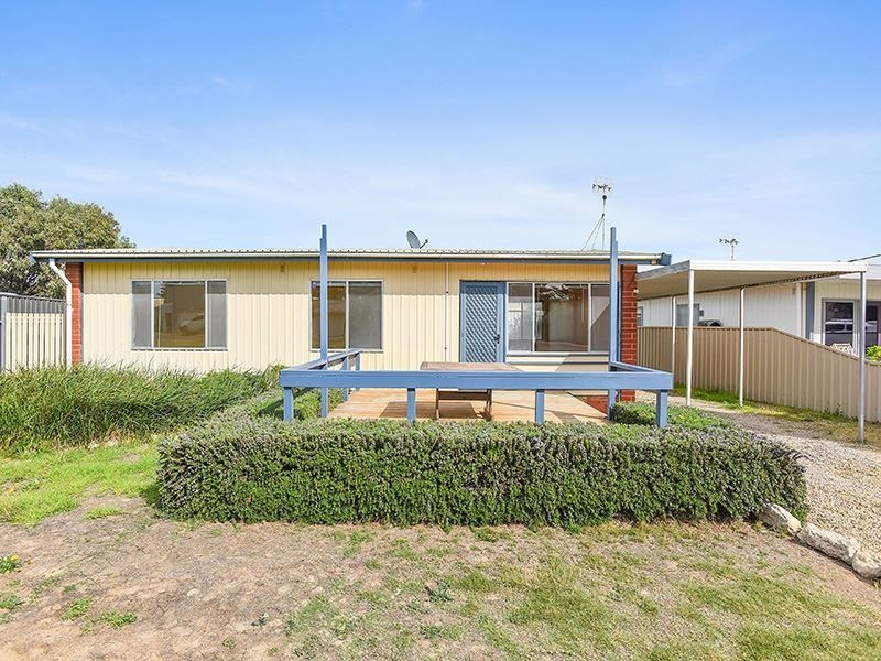 9 Downer Avenue, Goolwa South SA 5214