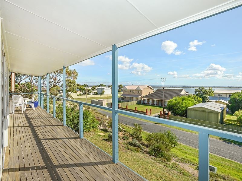 44 Sidney Parade, Hindmarsh Island SA 5214